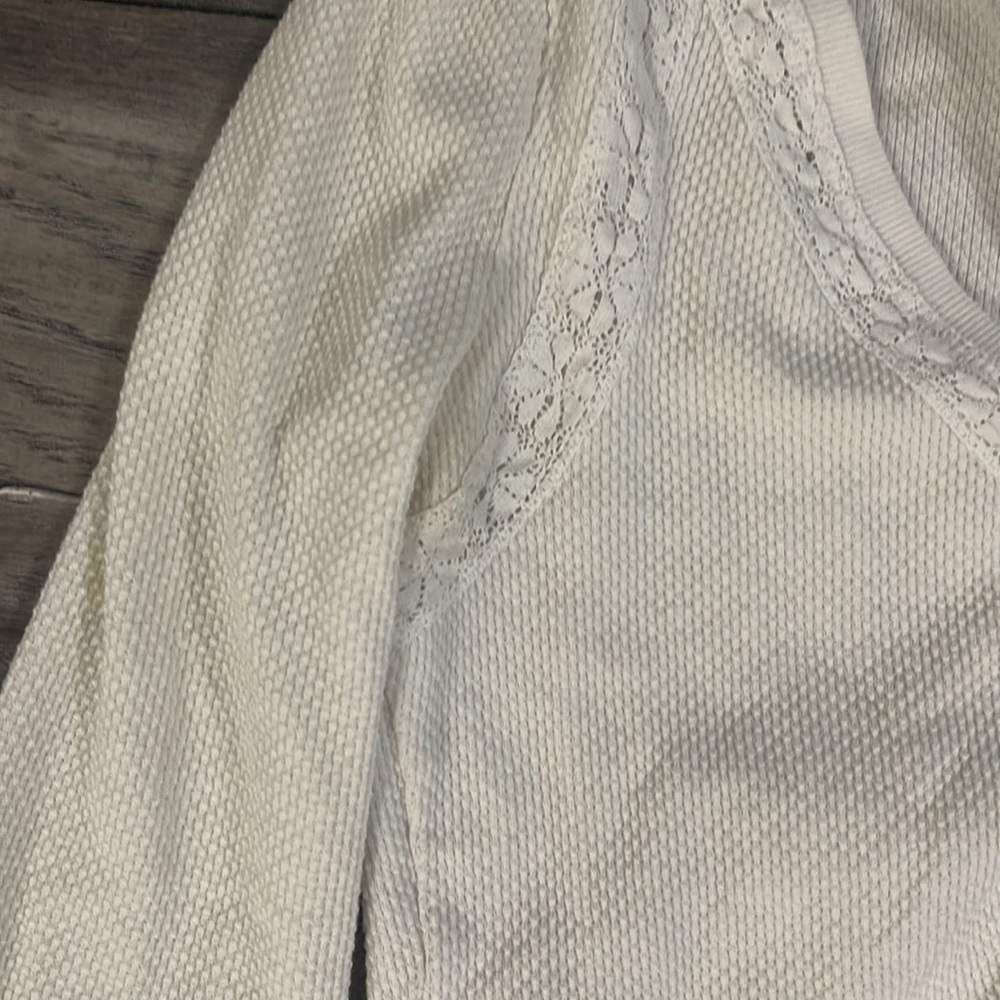 Free people top with lace sleeves, good quality
Size S, sweater, top, casual - Picture 5 of 8